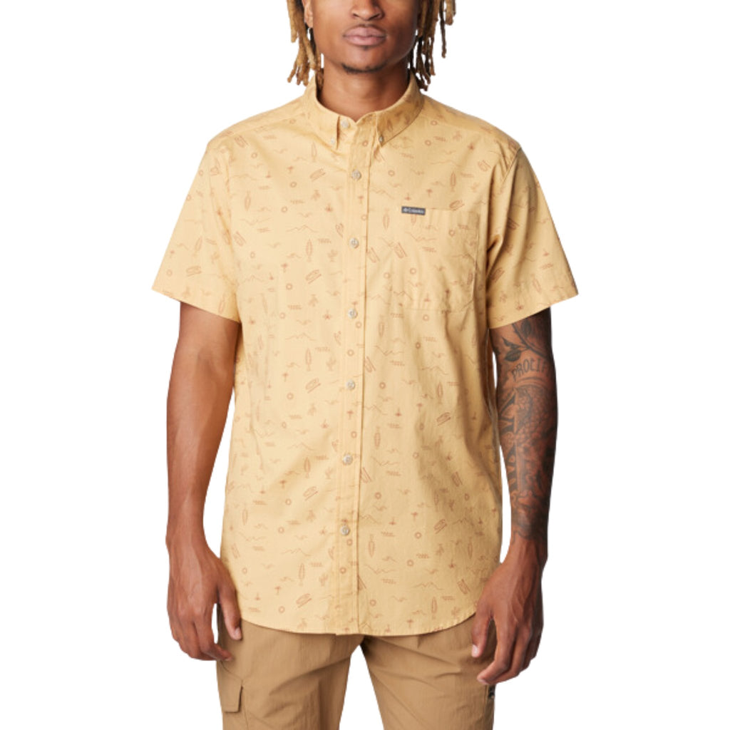 Columbia Men's Rapid Rivers Printed Short Sleeve - Light Camel Explorer - Lenny's Shoe & Apparel