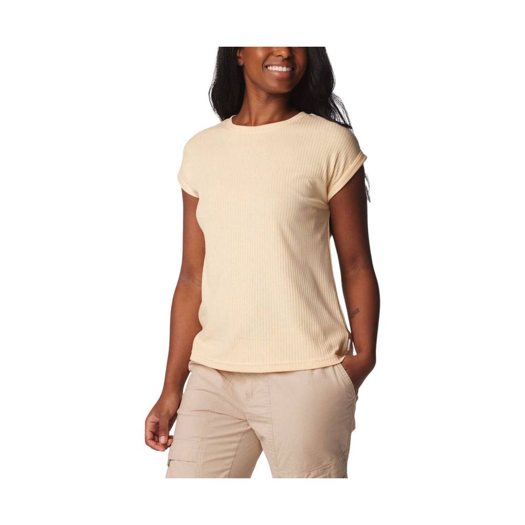 Columbia Women's Crystal Pine Tee - Sunkissed - ONLINE STORE CREDIT/EXCHANGE ONLY - Lenny's Shoe & Apparel