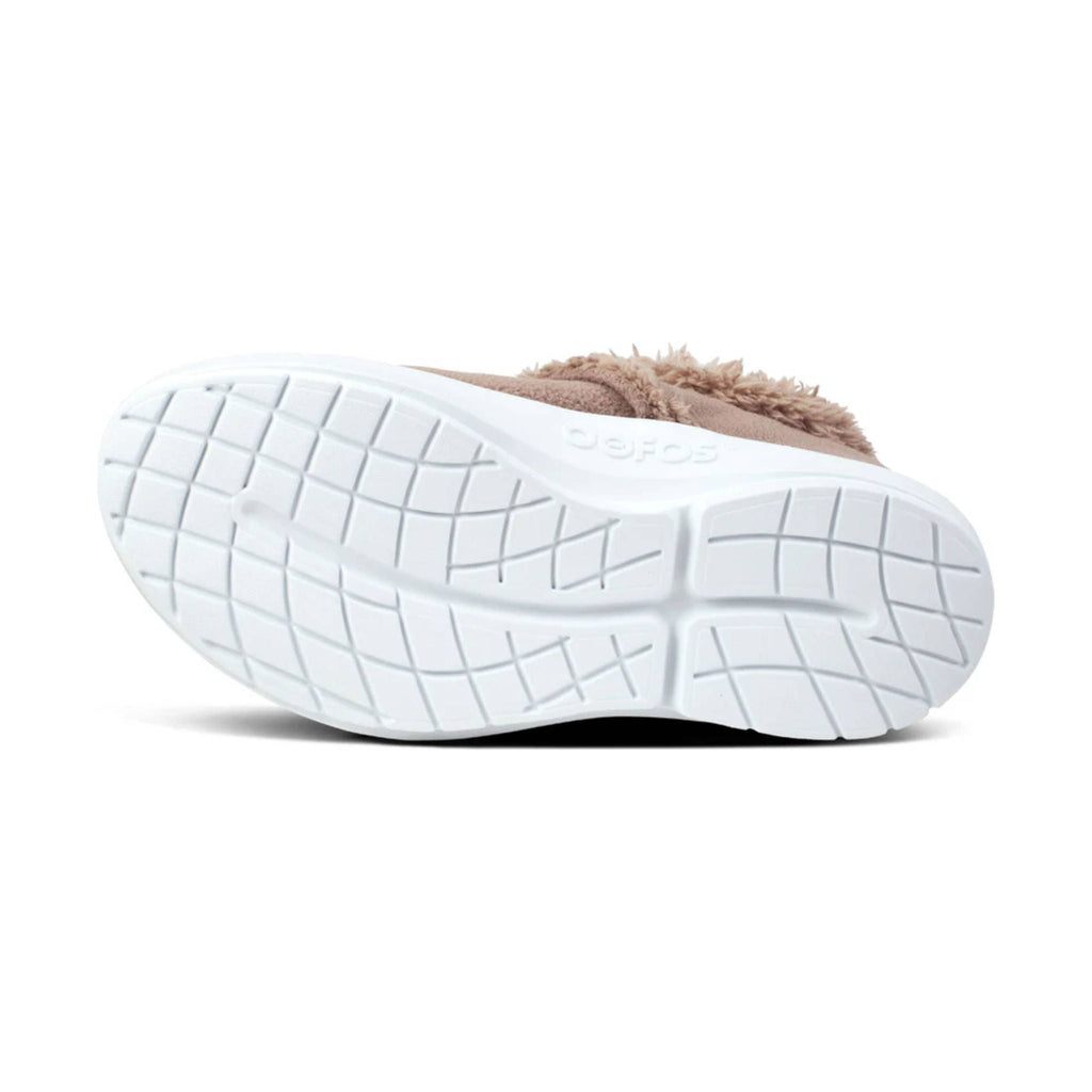 OOfos Women's OOcoozie Low Shoes - Chocolate Sherpa - Lenny's Shoe & Apparel