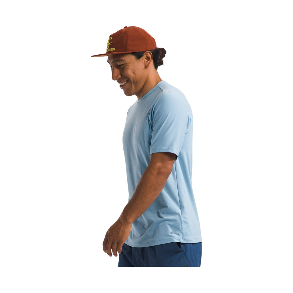 The North Face Men's Dune Sky Short Sleeve - Steel Blue - Lenny's Shoe & Apparel