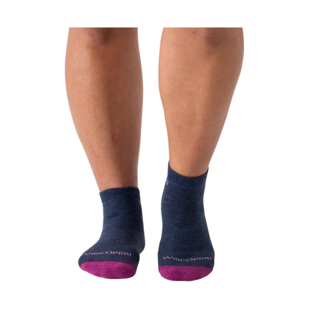 Wide Open Women's Solid Cushioned No Show Socks - Denim - Lenny's Shoe & Apparel