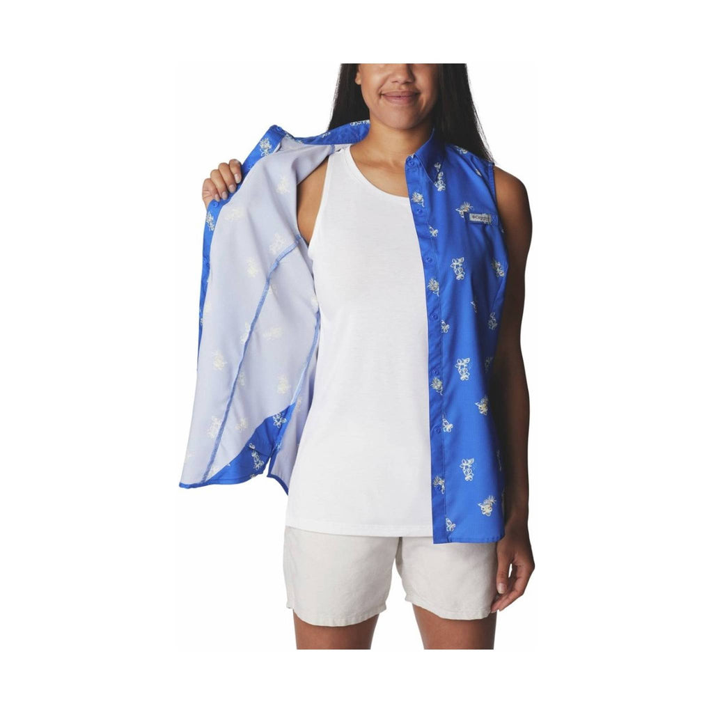 Columbia Women's Super Tamiami Sleeveless Shirt - Blue Macaw Bouquet Foray - Lenny's Shoe & Apparel