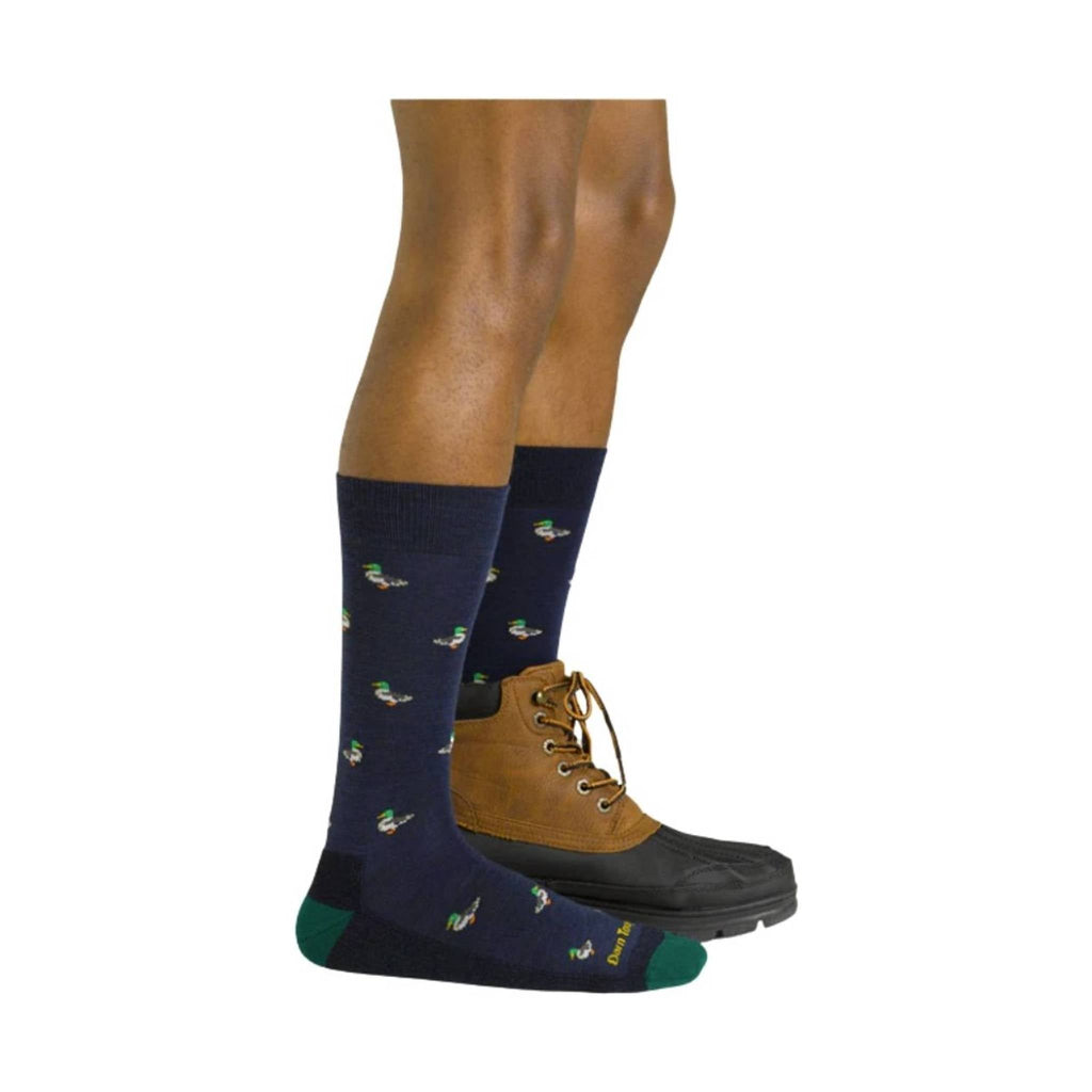 Darn Tough Vermont Men's Duck Duck Moose Lightweight Lifestyle Crew - Eclipse - Lenny's Shoe & Apparel