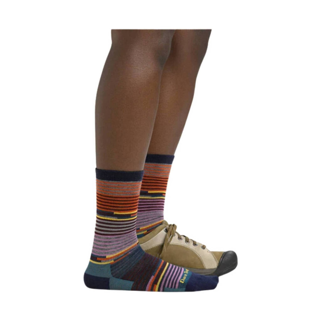 Darn Tough Vermont Women's Pixie Crew Lightweight Lifestyle Sock - Navy Blue - Lenny's Shoe & Apparel